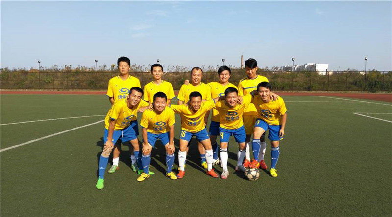 赛前合影.jpg