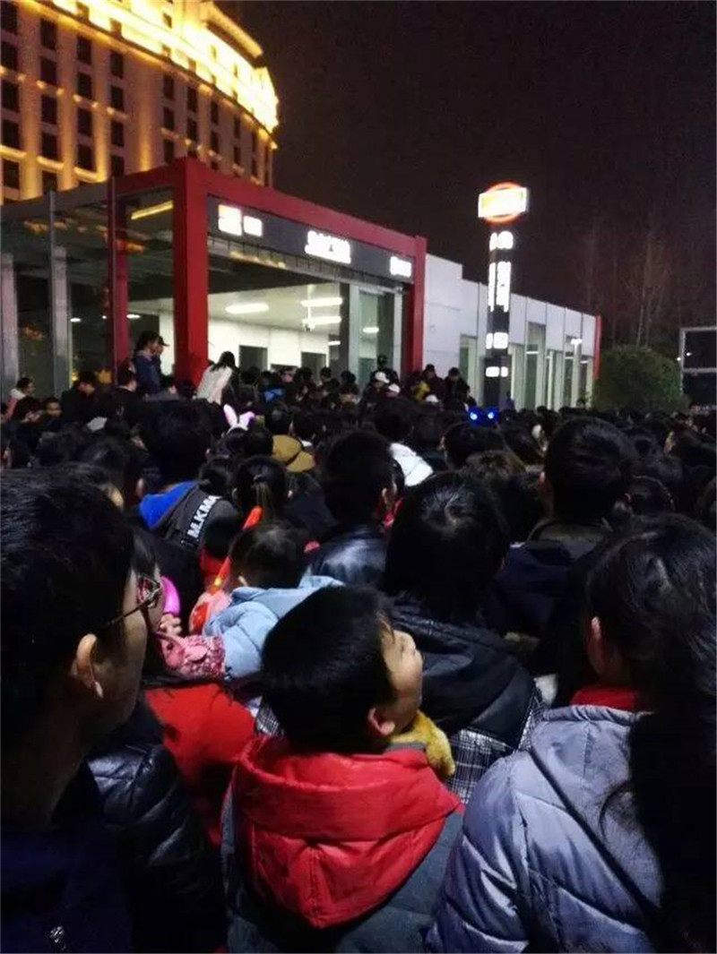 人多的有木有.jpg