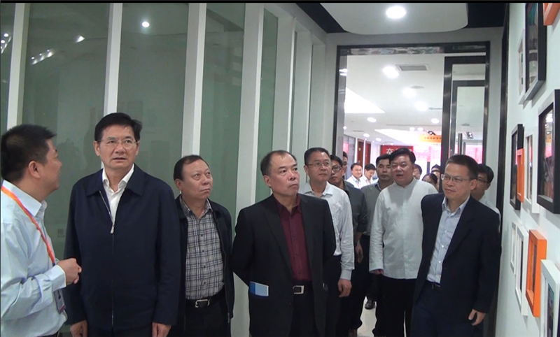 5江西省政协党组副书记、副主席姚亚平一行视察组莅临互联网金融服务平台——博金贷.png