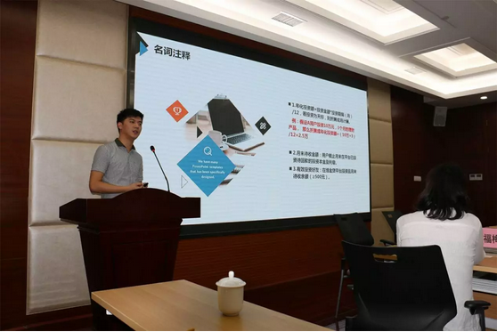 1505868679378019149.png blob.png