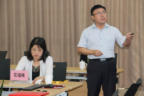 1505868702263030925.png blob.png